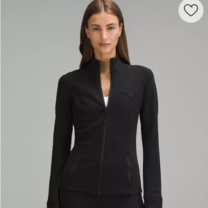 Lululemon define jacket size 4